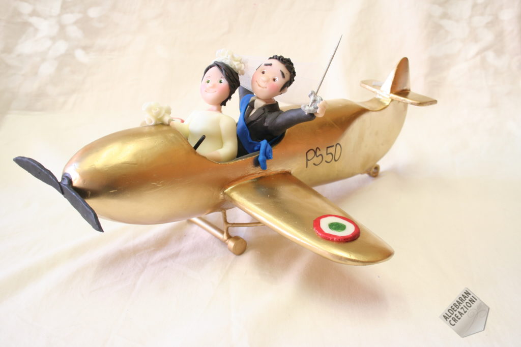 sposi anniversario aereo